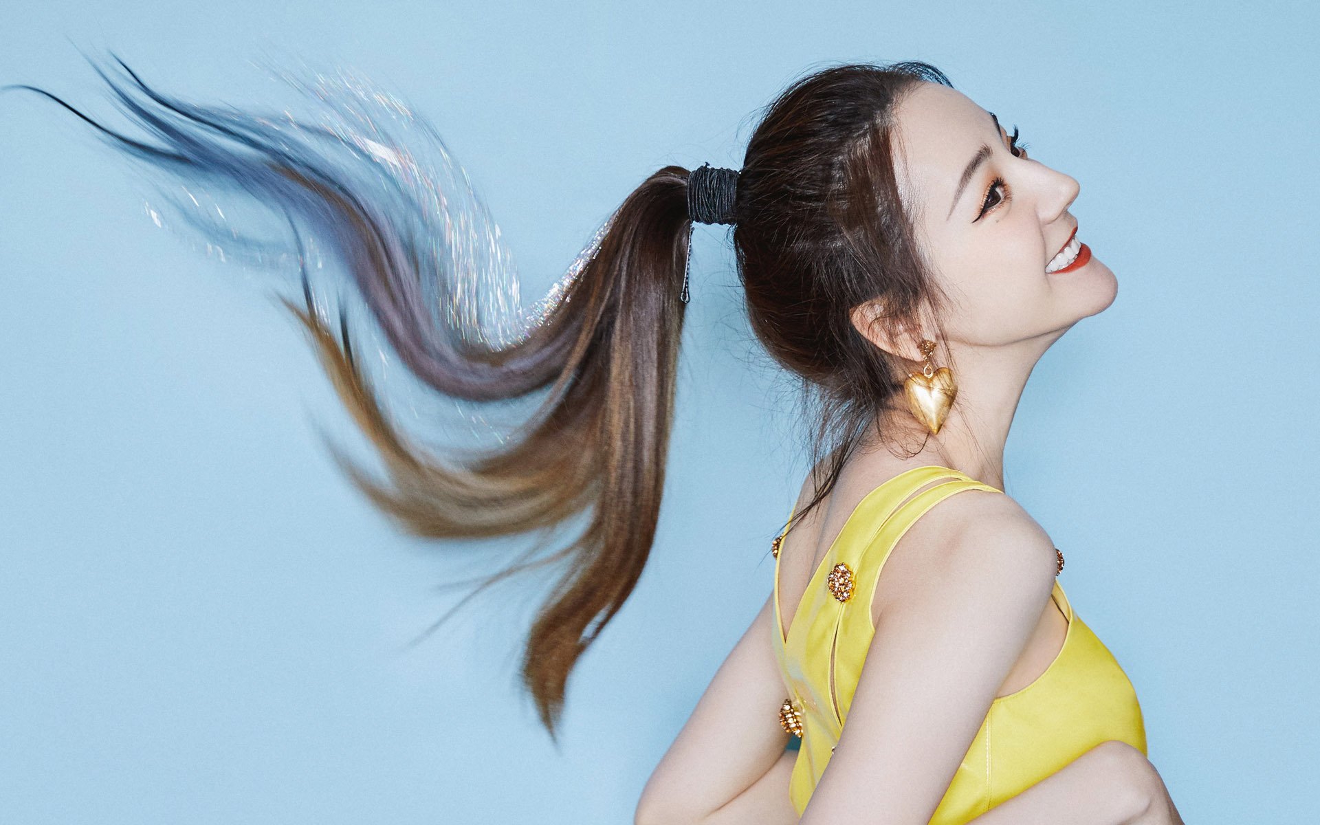 直播视角还原关键细节，直播角度怎么才显高